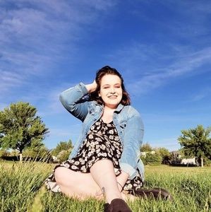 Meet your Posher, Haley